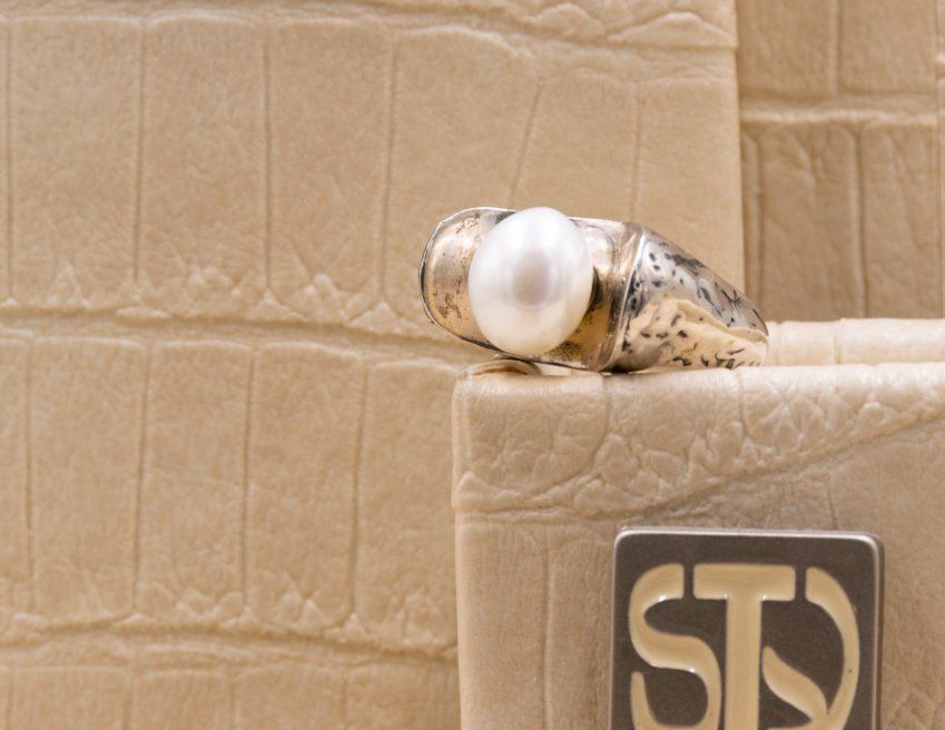 Anillo G