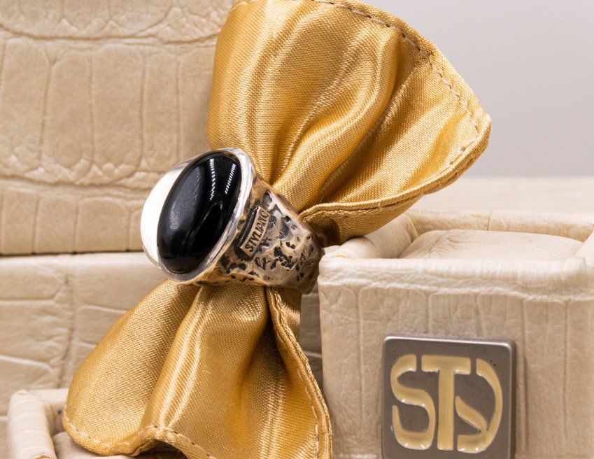 Anillo G