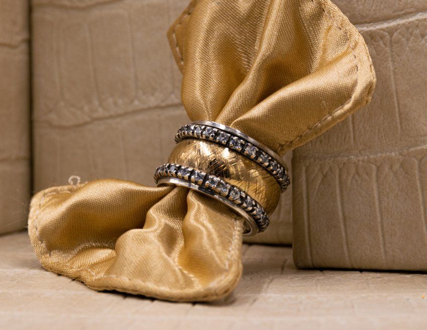 Anillo G